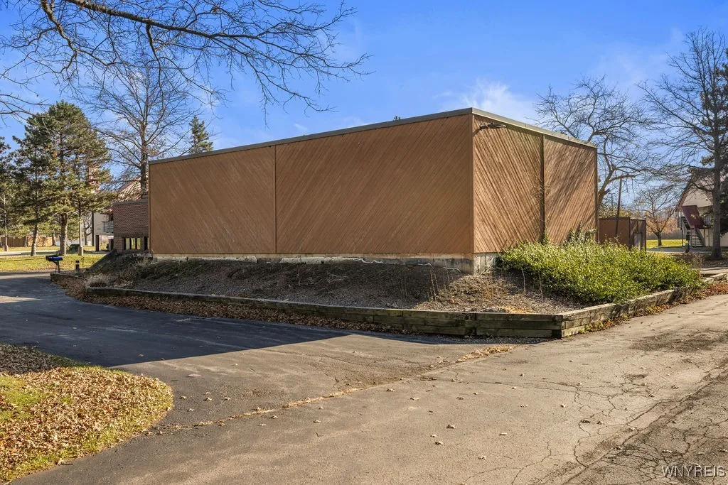 3633 Commerce Place, Hamburg, New York 14075, Hamburg, New York 14075, ,Commercial Lease,For Rent,3633 Commerce Place, Hamburg, New York 14075,0,B1652573