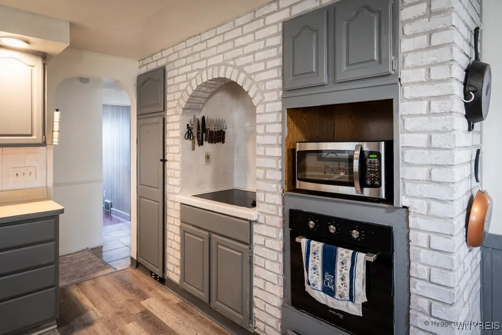 54 Covington Drive, West Seneca, New York 14220, West Seneca, New York 14220, 4 Bedrooms Bedrooms, 6 Rooms Rooms,1 BathroomBathrooms,Residential,For Sale,54 Covington Drive, West Seneca, New York 14220,0,B1652549