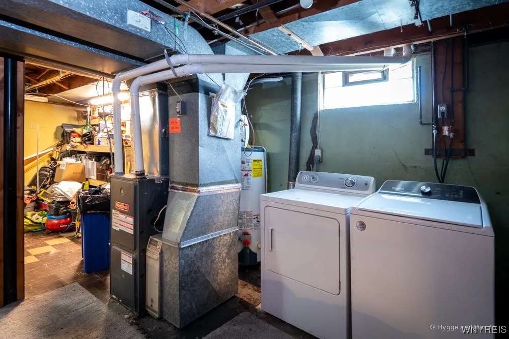 54 Covington Drive, West Seneca, New York 14220, West Seneca, New York 14220, 4 Bedrooms Bedrooms, 6 Rooms Rooms,1 BathroomBathrooms,Residential,For Sale,54 Covington Drive, West Seneca, New York 14220,0,B1652549