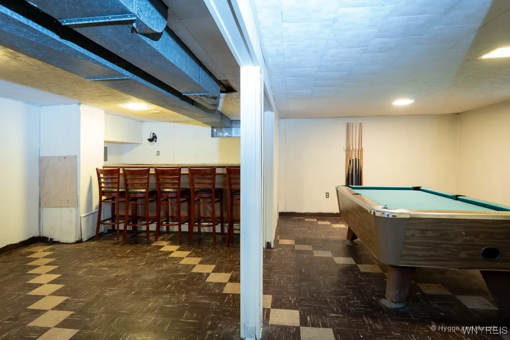 54 Covington Drive, West Seneca, New York 14220, West Seneca, New York 14220, 4 Bedrooms Bedrooms, 6 Rooms Rooms,1 BathroomBathrooms,Residential,For Sale,54 Covington Drive, West Seneca, New York 14220,0,B1652549