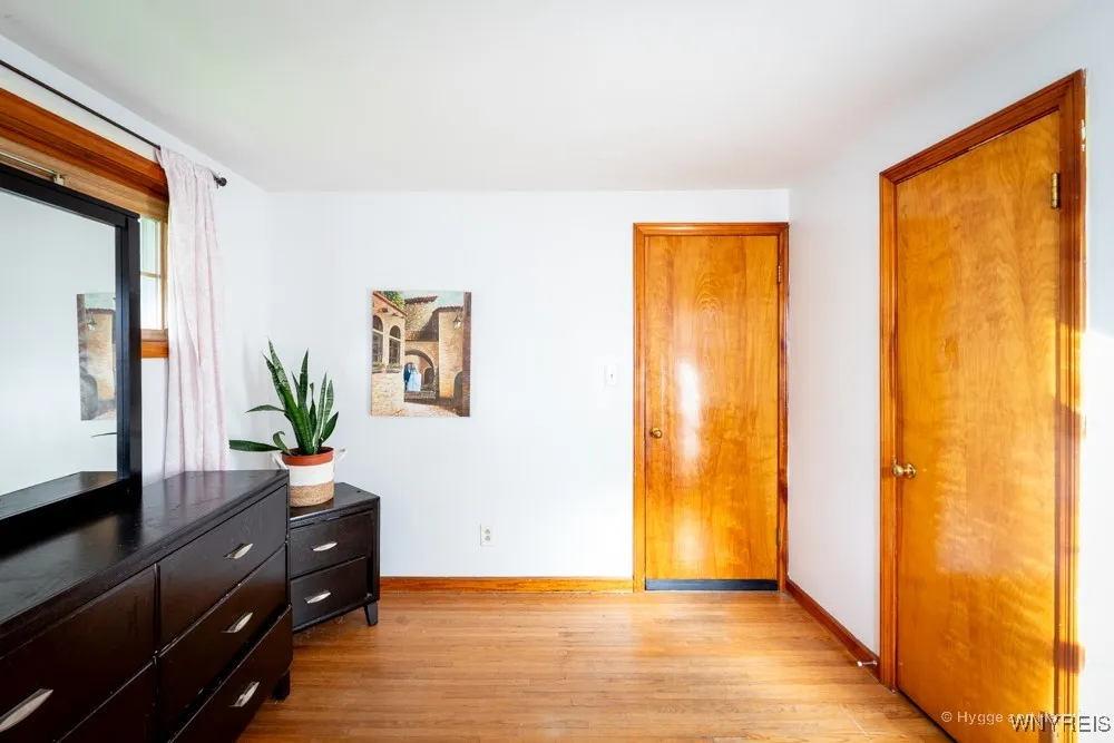 54 Covington Drive, West Seneca, New York 14220, West Seneca, New York 14220, 4 Bedrooms Bedrooms, 6 Rooms Rooms,1 BathroomBathrooms,Residential,For Sale,54 Covington Drive, West Seneca, New York 14220,0,B1652549