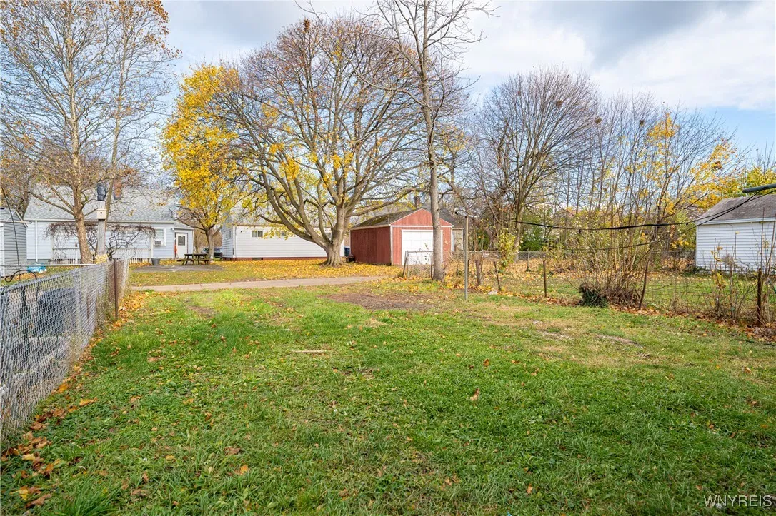 2128 Jerauld Avenue, Niagara Falls, New York 14305, Niagara Falls, New York 14305, 6 Bedrooms Bedrooms, ,4 BathroomsBathrooms,Residential,For Sale,2128 Jerauld Avenue, Niagara Falls, New York 14305,0,B1651182