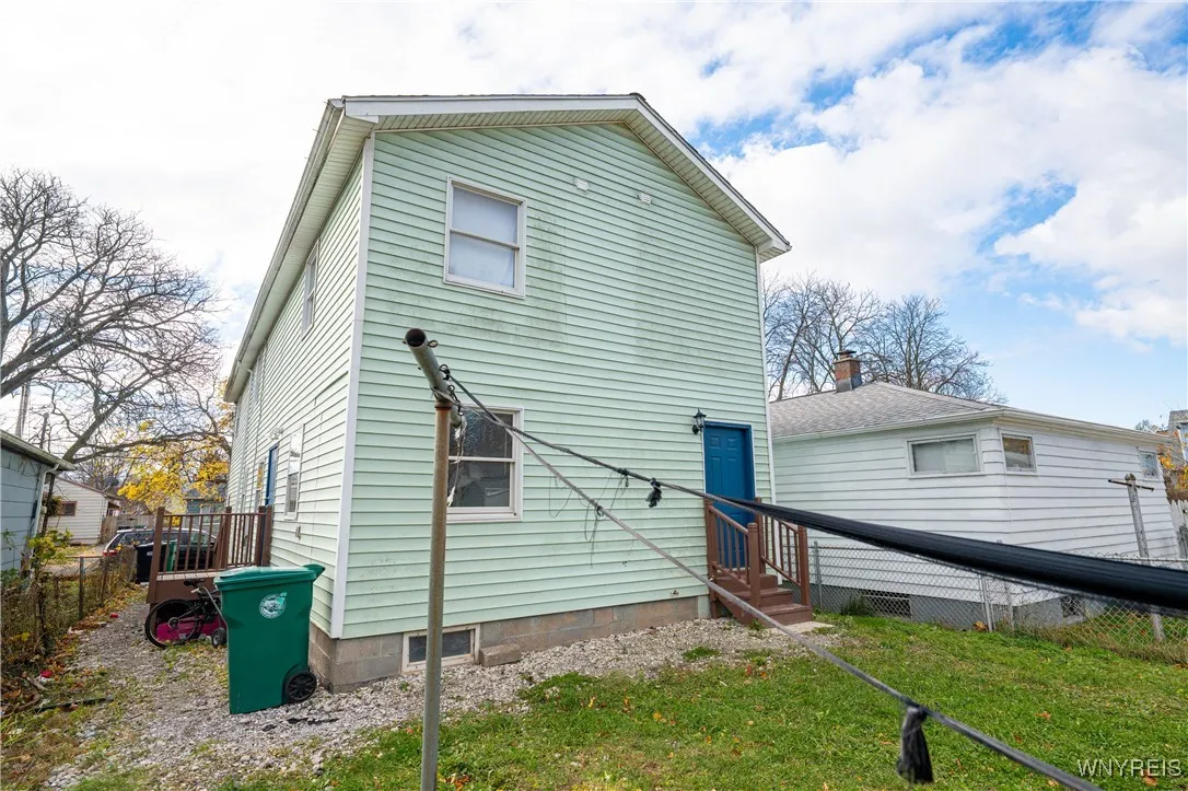 2128 Jerauld Avenue, Niagara Falls, New York 14305, Niagara Falls, New York 14305, 6 Bedrooms Bedrooms, ,4 BathroomsBathrooms,Residential,For Sale,2128 Jerauld Avenue, Niagara Falls, New York 14305,0,B1651182