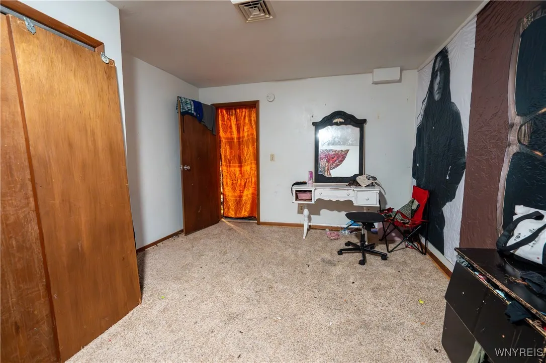 2128 Jerauld Avenue, Niagara Falls, New York 14305, Niagara Falls, New York 14305, 6 Bedrooms Bedrooms, ,4 BathroomsBathrooms,Residential,For Sale,2128 Jerauld Avenue, Niagara Falls, New York 14305,0,B1651182