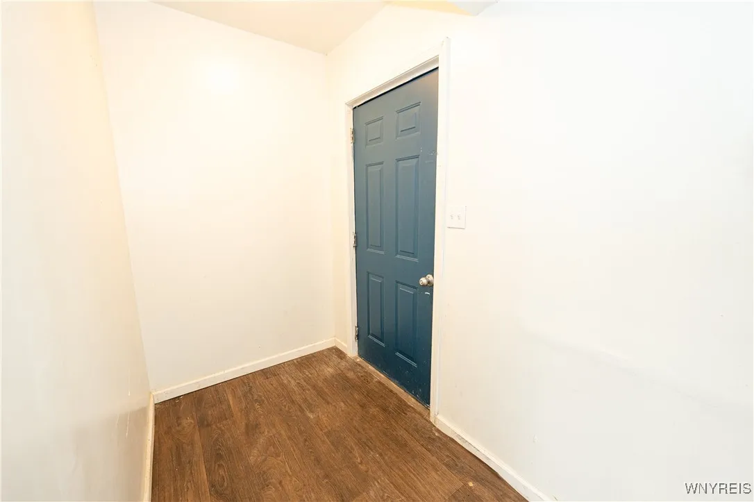 2128 Jerauld Avenue, Niagara Falls, New York 14305, Niagara Falls, New York 14305, 6 Bedrooms Bedrooms, ,4 BathroomsBathrooms,Residential,For Sale,2128 Jerauld Avenue, Niagara Falls, New York 14305,0,B1651182