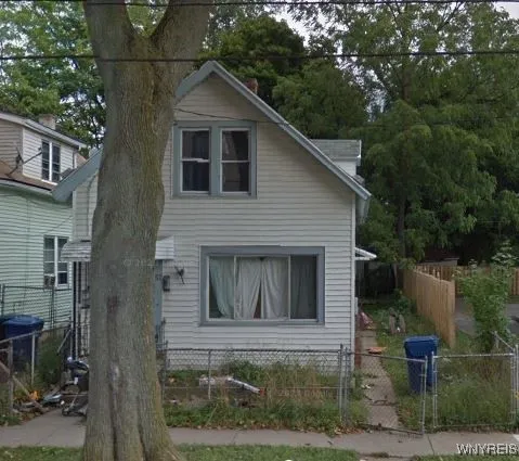 87 Peach Street, Buffalo, New York 14204, Buffalo, New York 14204, 4 Bedrooms Bedrooms, 5 Rooms Rooms,2 BathroomsBathrooms,Residential,For Sale,87 Peach Street, Buffalo, New York 14204,0,B1652697
