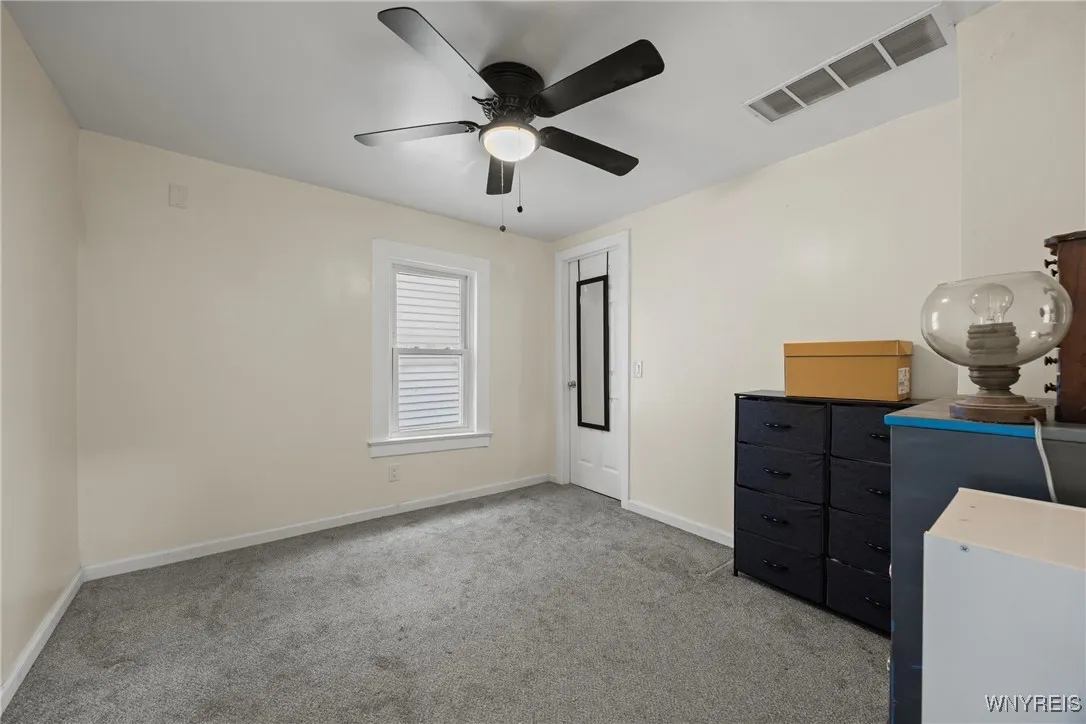 41 Hamilton Street, Buffalo, New York 14207, Buffalo, New York 14207, 5 Bedrooms Bedrooms, 10 Rooms Rooms,2 BathroomsBathrooms,Residential,Closed,41 Hamilton Street, Buffalo, New York 14207,0,B1651850