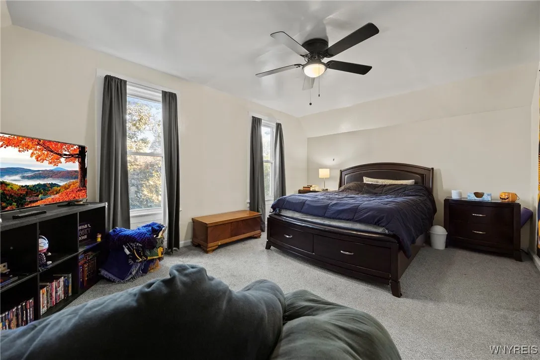 41 Hamilton Street, Buffalo, New York 14207, Buffalo, New York 14207, 5 Bedrooms Bedrooms, 10 Rooms Rooms,2 BathroomsBathrooms,Residential,Closed,41 Hamilton Street, Buffalo, New York 14207,0,B1651850
