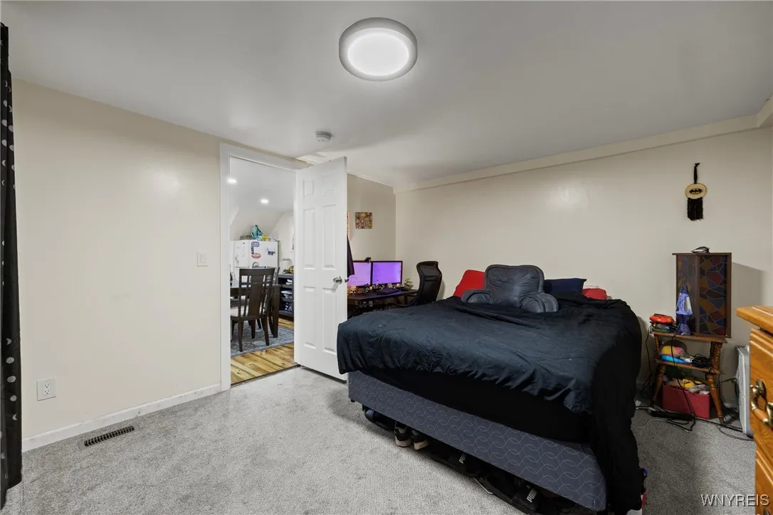 41 Hamilton Street, Buffalo, New York 14207, Buffalo, New York 14207, 5 Bedrooms Bedrooms, 10 Rooms Rooms,2 BathroomsBathrooms,Residential,Closed,41 Hamilton Street, Buffalo, New York 14207,0,B1651850