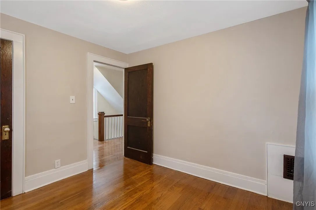 140 Ruth Avenue, Syracuse, New York 13210, Syracuse, New York 13210, 3 Bedrooms Bedrooms, 7 Rooms Rooms,1 BathroomBathrooms,Residential,For Sale,140 Ruth Avenue, Syracuse, New York 13210,0,S1652269