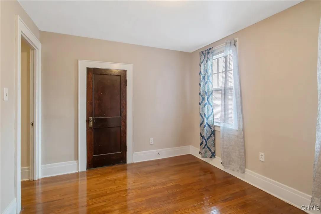 140 Ruth Avenue, Syracuse, New York 13210, Syracuse, New York 13210, 3 Bedrooms Bedrooms, 7 Rooms Rooms,1 BathroomBathrooms,Residential,For Sale,140 Ruth Avenue, Syracuse, New York 13210,0,S1652269