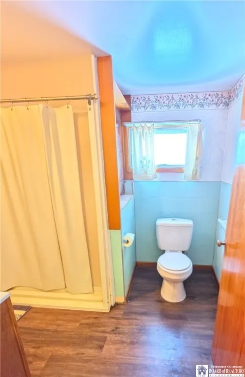 3254 1st Avenue, Wellsville, New York 14895, Wellsville, New York 14895, 3 Bedrooms Bedrooms, 9 Rooms Rooms,1 BathroomBathrooms,Residential,For Sale,3254 1st Avenue, Wellsville, New York 14895,0,R1652793