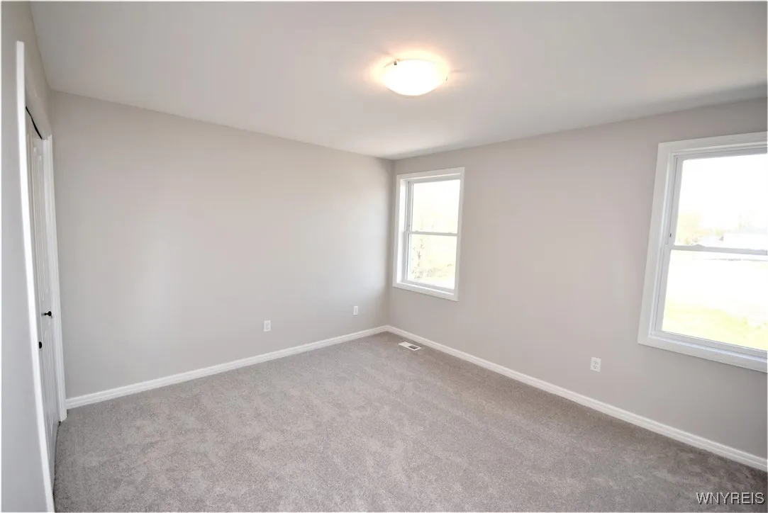 7 Knoche Way, Orchard Park, New York 14127, Orchard Park, New York 14127, 4 Bedrooms Bedrooms, 12 Rooms Rooms,2 BathroomsBathrooms,Residential,For Sale,7 Knoche Way, Orchard Park, New York 14127,0,B1651775