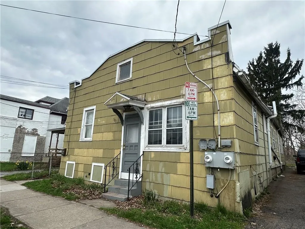 501 Child Street, Rochester, New York 14606, Rochester, New York 14606, 4 Bedrooms Bedrooms, ,2 BathroomsBathrooms,Residential,For Sale,501 Child Street, Rochester, New York 14606,0,R1650888
