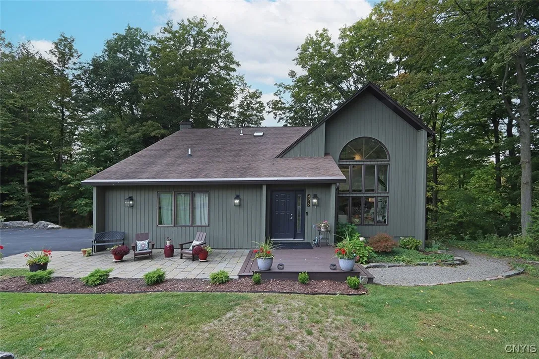 4319 Hepatica Hill Road, Pompey, New York 13104, Pompey, New York 13104, 4 Bedrooms Bedrooms, 9 Rooms Rooms,3 BathroomsBathrooms,Residential,Closed,4319 Hepatica Hill Road, Pompey, New York 13104,0,S1652593