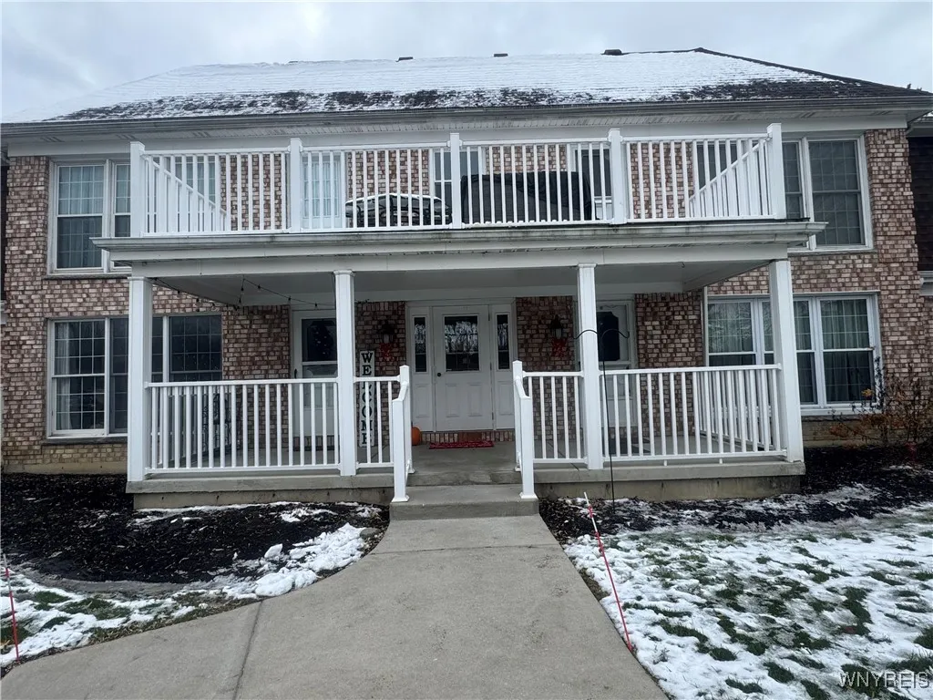 95 Carriage Drive 7, Orchard Park, New York 14127, Orchard Park, New York 14127, 2 Bedrooms Bedrooms, 4 Rooms Rooms,1 BathroomBathrooms,Residential Lease,For Rent,95 Carriage Drive 7, Orchard Park, New York 14127,0,B1652869
