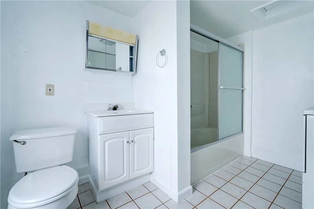 56 Market Street, Sweden, New York 14420, Sweden, New York 14420, 3 Bedroom Bedrooms, ,2 BathroomBathrooms,Residential,For Sale,56 Market Street, Sweden, New York 14420,0,R1653004