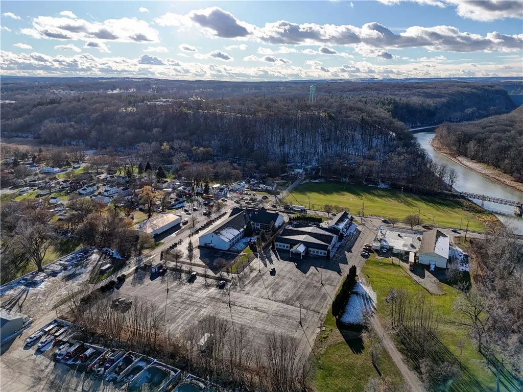 134 North Main Street, Mt Morris, New York 14510, Mt Morris, New York 14510, ,Commercial Sale,For Sale,134 North Main Street, Mt Morris, New York 14510,0,R1650934