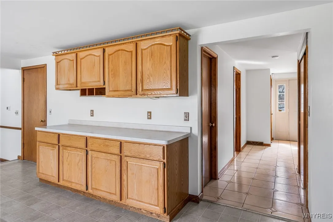 5790 Kippen Drive, Clarence, New York 14051, Clarence, New York 14051, 4 Bedrooms Bedrooms, 14 Rooms Rooms,2 BathroomsBathrooms,Residential,Closed,5790 Kippen Drive, Clarence, New York 14051,0,B1653193