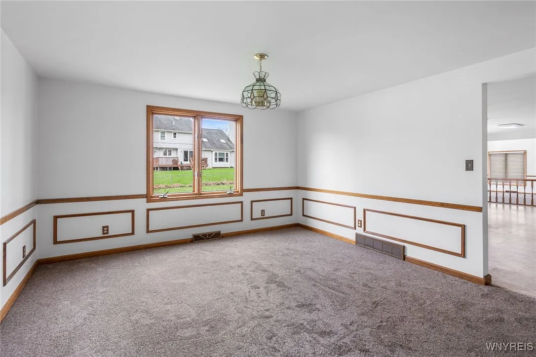 5790 Kippen Drive, Clarence, New York 14051, Clarence, New York 14051, 4 Bedrooms Bedrooms, 14 Rooms Rooms,2 BathroomsBathrooms,Residential,Closed,5790 Kippen Drive, Clarence, New York 14051,0,B1653193