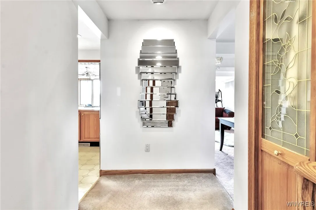 3976 Southwestern Boulevard, Orchard Park, New Yor, Orchard Park, New York 14127, 3 Bedrooms Bedrooms, 9 Rooms Rooms,2 BathroomsBathrooms,Residential,For Sale,3976 Southwestern Boulevard, Orchard Park, New Yor,0,B1652783