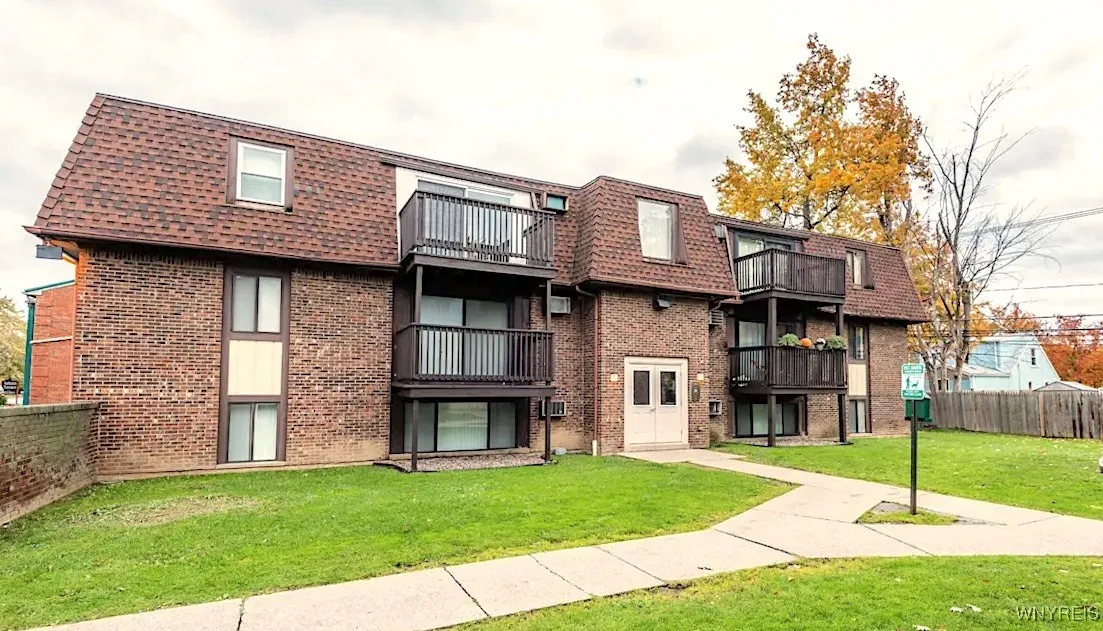 2475 Sheridan Drive, Tonawanda, New York 14150, Tonawanda, New York 14150, 1 Bedroom Bedrooms, 3 Rooms Rooms,1 BathroomBathrooms,Residential Lease,For Rent,2475 Sheridan Drive, Tonawanda, New York 14150,0,B1653220