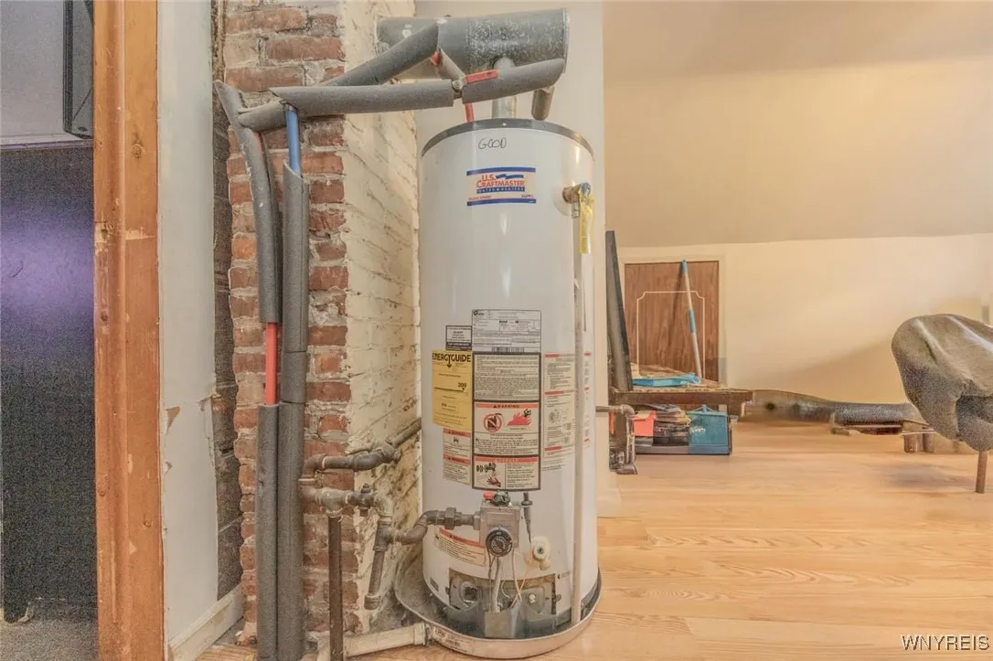 116 Jones Street, Buffalo, New York 14206, Buffalo, New York 14206, 3 Bedrooms Bedrooms, ,2 BathroomsBathrooms,Residential,For Sale,116 Jones Street, Buffalo, New York 14206,0,B1653172