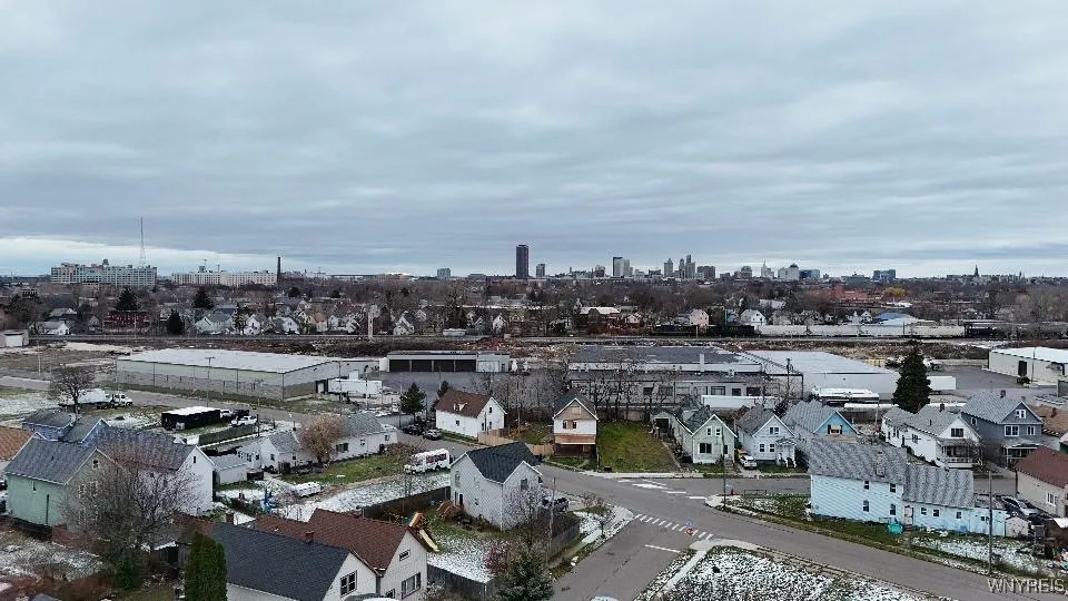 116 Jones Street, Buffalo, New York 14206, Buffalo, New York 14206, 3 Bedrooms Bedrooms, ,2 BathroomsBathrooms,Residential,For Sale,116 Jones Street, Buffalo, New York 14206,0,B1653172