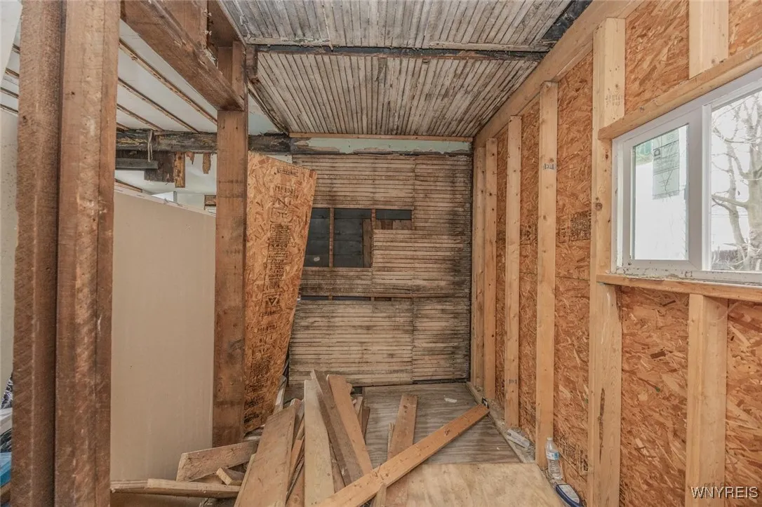 116 Jones Street, Buffalo, New York 14206, Buffalo, New York 14206, 3 Bedrooms Bedrooms, ,2 BathroomsBathrooms,Residential,For Sale,116 Jones Street, Buffalo, New York 14206,0,B1653172