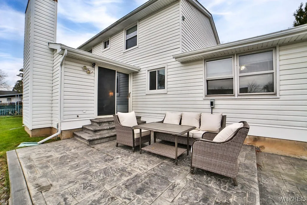 1029 Ransom Road, Grand Island, New York 14072, Grand Island, New York 14072, 4 Bedrooms Bedrooms, 10 Rooms Rooms,1 BathroomBathrooms,Residential,Closed,1029 Ransom Road, Grand Island, New York 14072,0,B1652443