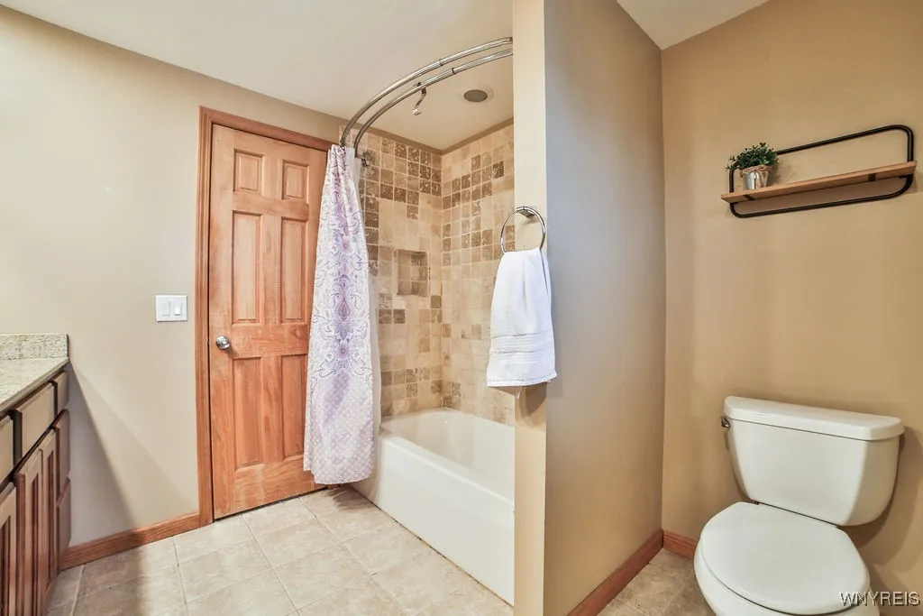 1029 Ransom Road, Grand Island, New York 14072, Grand Island, New York 14072, 4 Bedrooms Bedrooms, 10 Rooms Rooms,1 BathroomBathrooms,Residential,Closed,1029 Ransom Road, Grand Island, New York 14072,0,B1652443