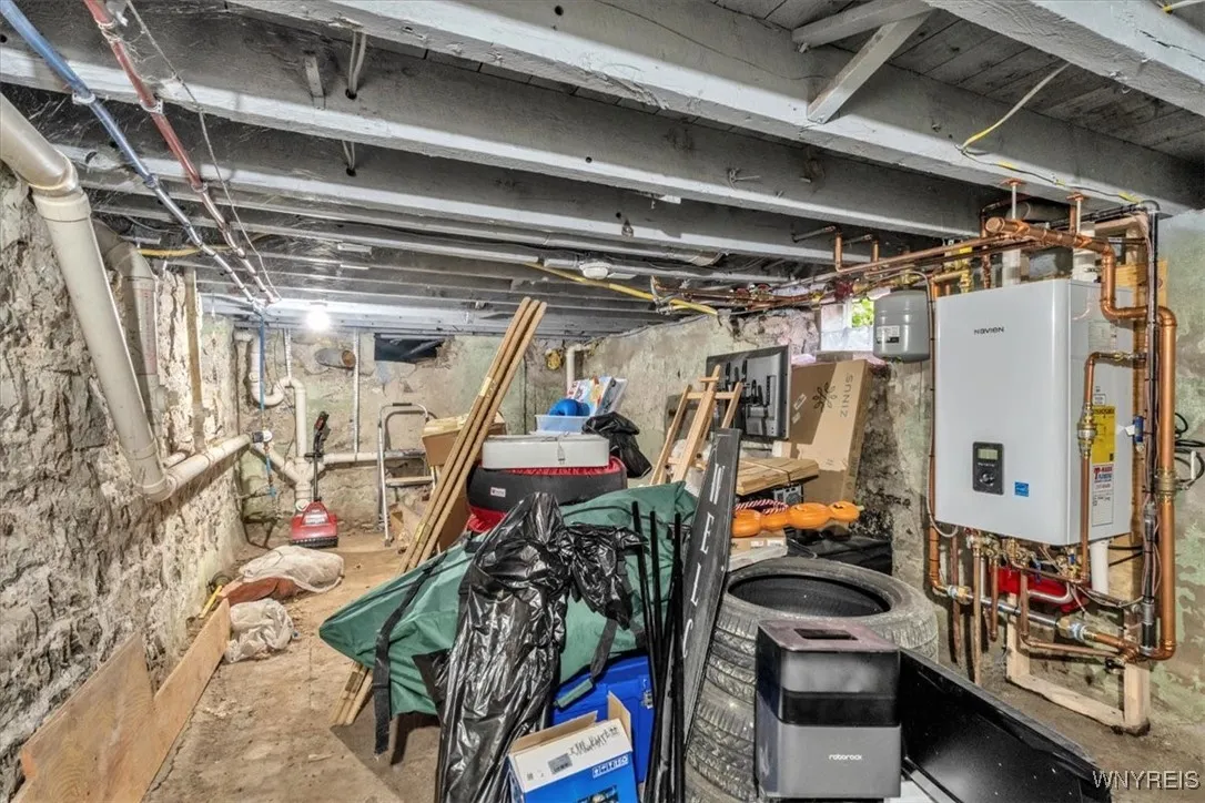 23 Plymouth Avenue, Buffalo, New York 14201, Buffalo, New York 14201, 4 Bedrooms Bedrooms, 12 Rooms Rooms,2 BathroomsBathrooms,Residential,For Sale,23 Plymouth Avenue, Buffalo, New York 14201,0,B1653269
