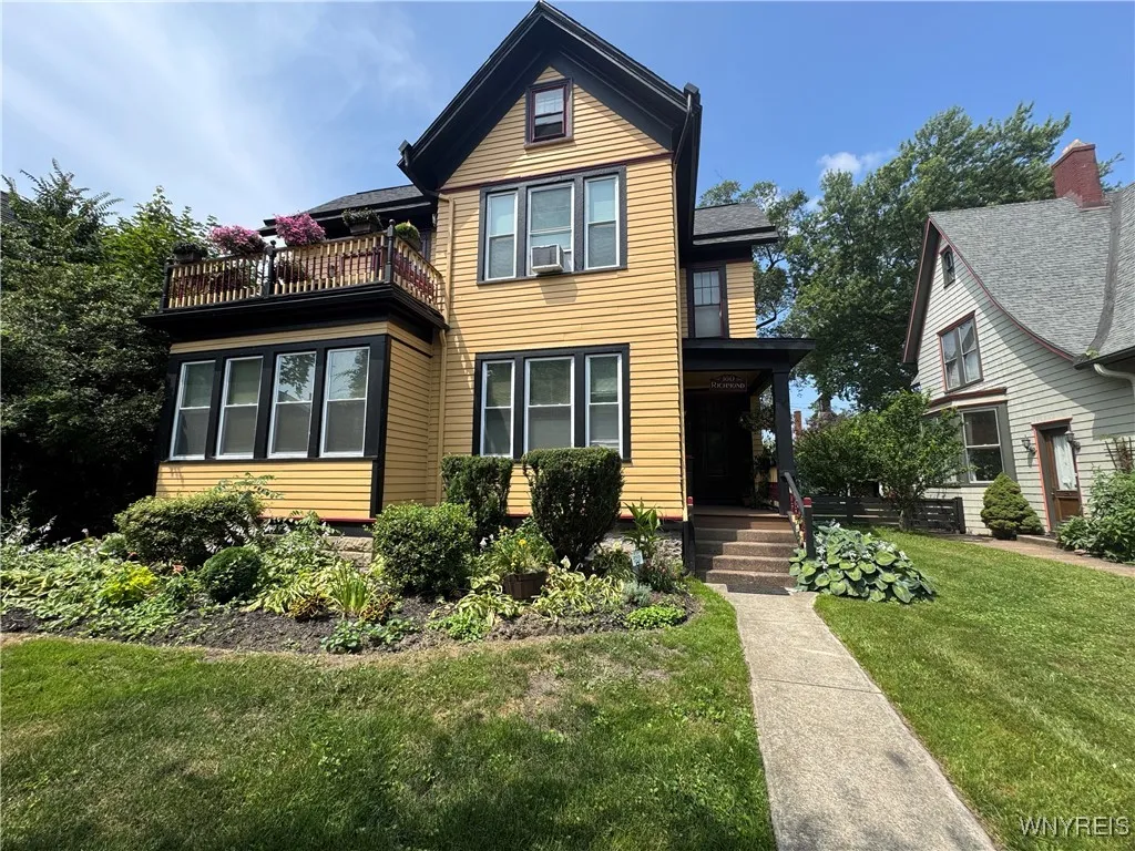 180 Richmond Avenue 2, Buffalo, New York 14222, Buffalo, New York 14222, 1 Bedroom Bedrooms, 4 Rooms Rooms,1 BathroomBathrooms,Residential Lease,Closed,180 Richmond Avenue 2, Buffalo, New York 14222,0,B1653293