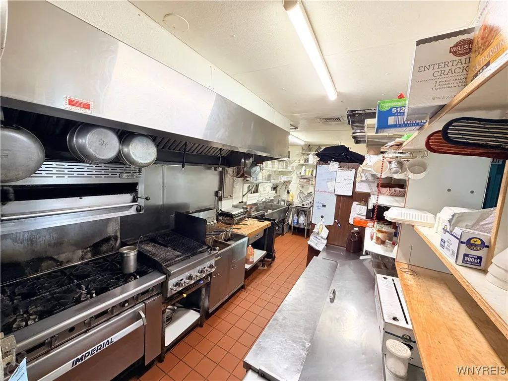 1305 Abbott Road, Lackawanna, New York 14218, Lackawanna, New York 14218, ,Commercial Sale,For Sale,1305 Abbott Road, Lackawanna, New York 14218,0,B1653001