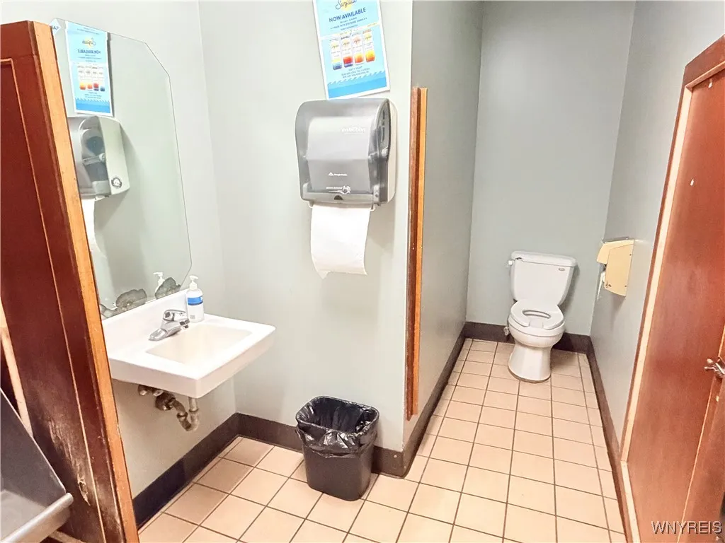 1305 Abbott Road, Lackawanna, New York 14218, Lackawanna, New York 14218, ,Commercial Sale,For Sale,1305 Abbott Road, Lackawanna, New York 14218,0,B1653001