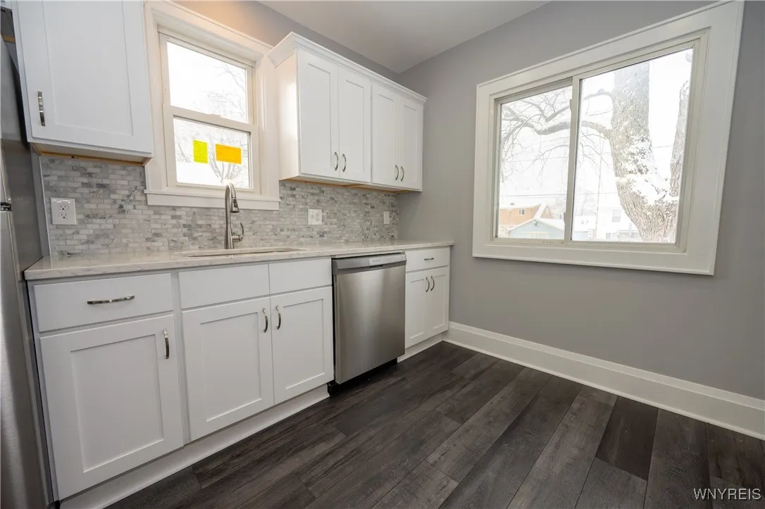 3606 James Street, Hamburg, New York 14219, Hamburg, New York 14219, 4 Bedrooms Bedrooms, 7 Rooms Rooms,1 BathroomBathrooms,Residential,Closed,3606 James Street, Hamburg, New York 14219,0,B1653111