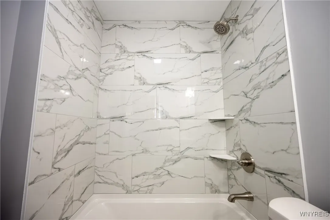 3606 James Street, Hamburg, New York 14219, Hamburg, New York 14219, 4 Bedrooms Bedrooms, 7 Rooms Rooms,1 BathroomBathrooms,Residential,Closed,3606 James Street, Hamburg, New York 14219,0,B1653111