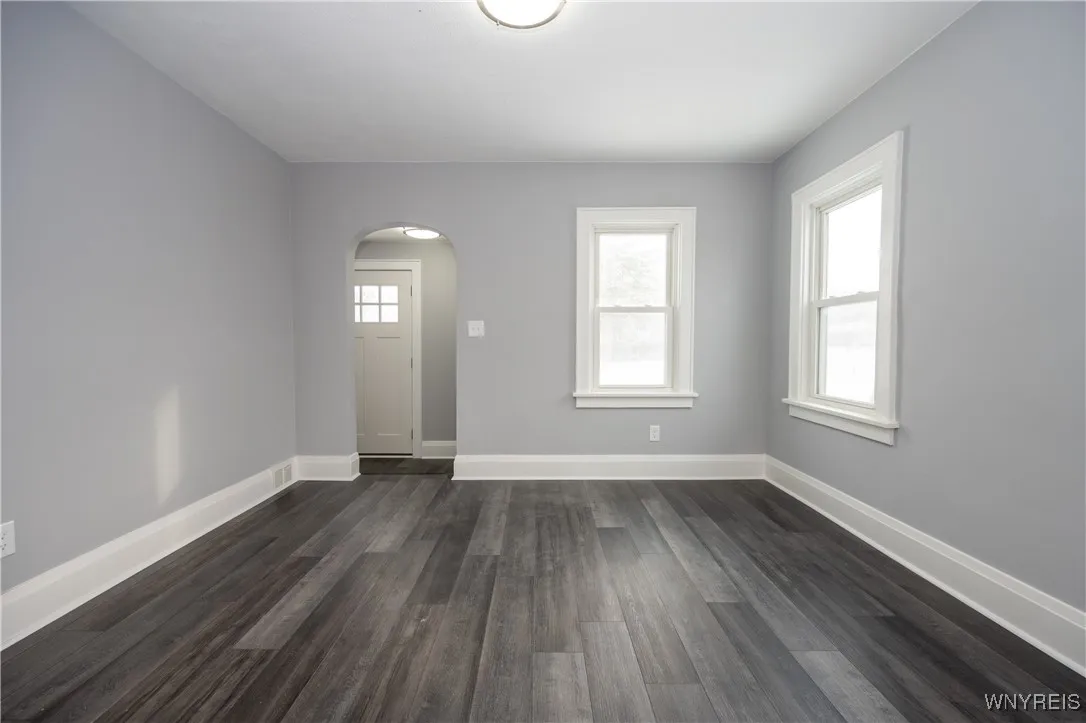 3606 James Street, Hamburg, New York 14219, Hamburg, New York 14219, 4 Bedrooms Bedrooms, 7 Rooms Rooms,1 BathroomBathrooms,Residential,Closed,3606 James Street, Hamburg, New York 14219,0,B1653111