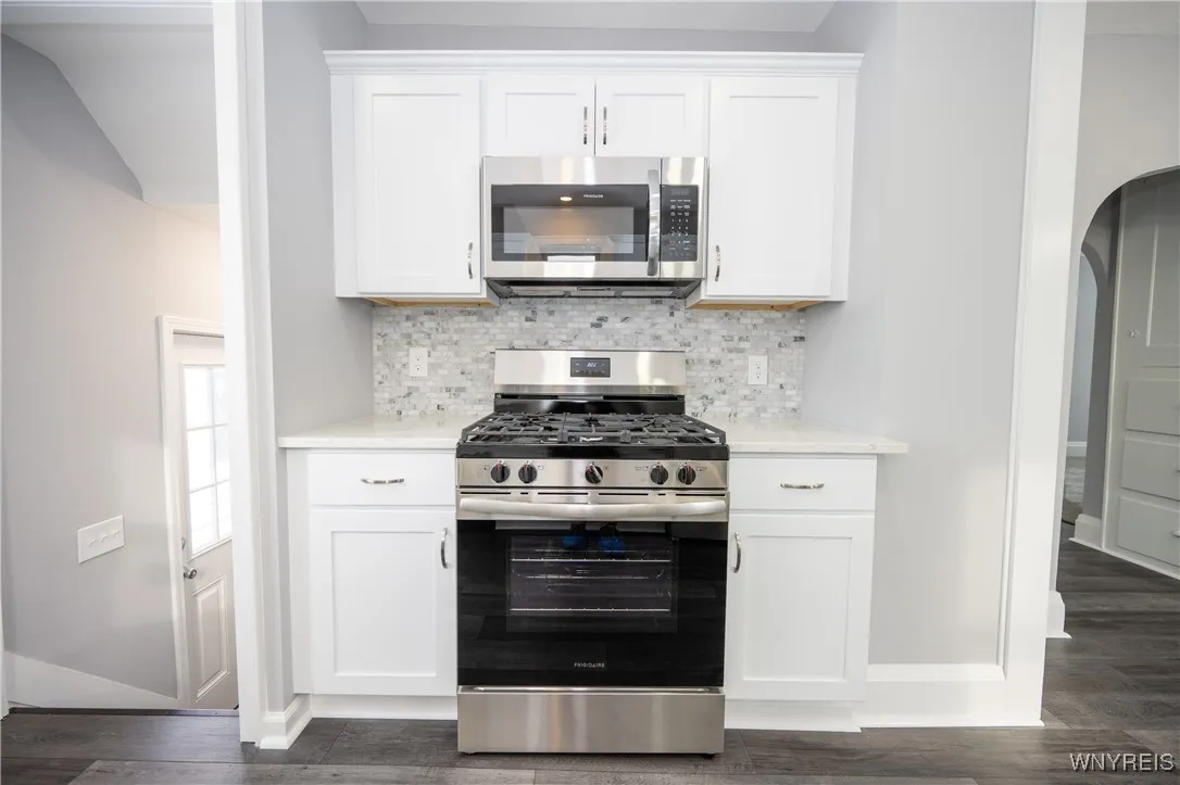 3606 James Street, Hamburg, New York 14219, Hamburg, New York 14219, 4 Bedrooms Bedrooms, 7 Rooms Rooms,1 BathroomBathrooms,Residential,Closed,3606 James Street, Hamburg, New York 14219,0,B1653111
