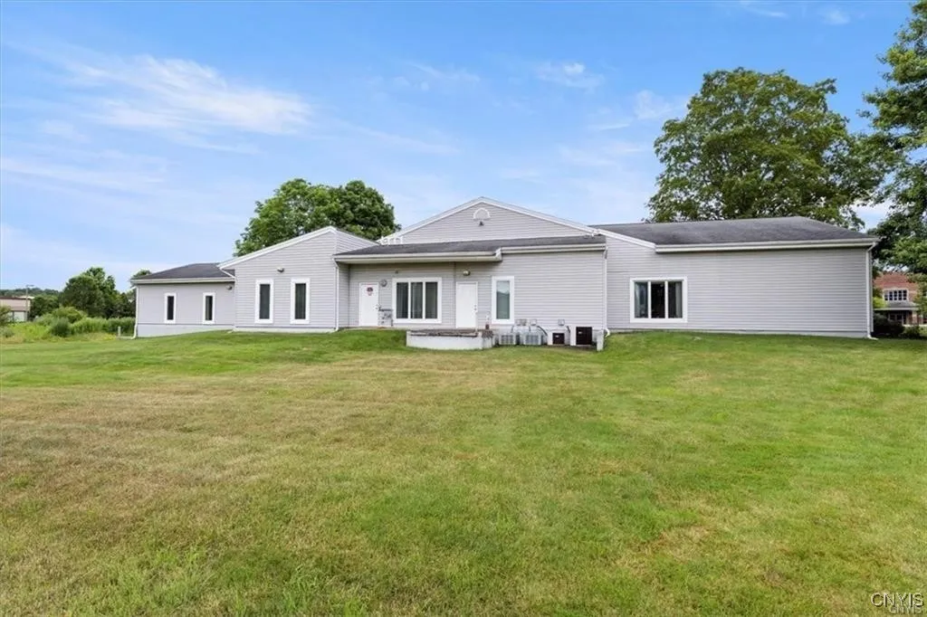 4305 Middle Settlement Road, New Hartford, New Yor, New Hartford, New York 13413, ,Commercial Sale,For Sale,4305 Middle Settlement Road, New Hartford, New Yor,0,S1653334