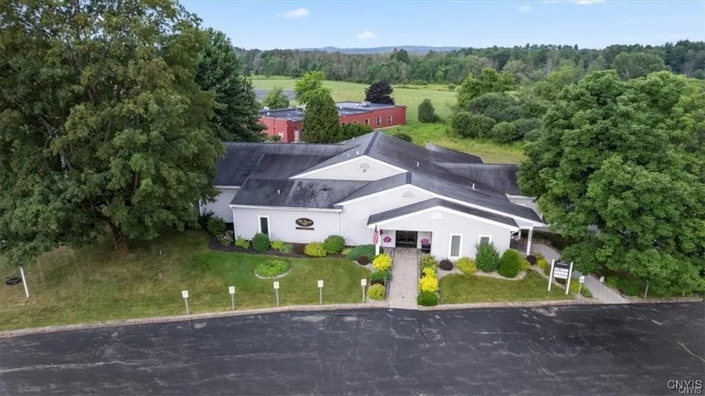 4305 Middle Settlement Road, New Hartford, New Yor, New Hartford, New York 13413, ,Commercial Sale,For Sale,4305 Middle Settlement Road, New Hartford, New Yor,0,S1653334
