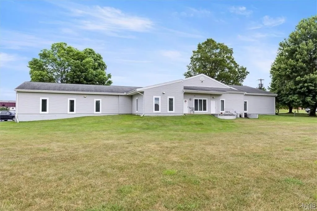 4305 Middle Settlement Road, New Hartford, New Yor, New Hartford, New York 13413, ,Commercial Sale,For Sale,4305 Middle Settlement Road, New Hartford, New Yor,0,S1653334