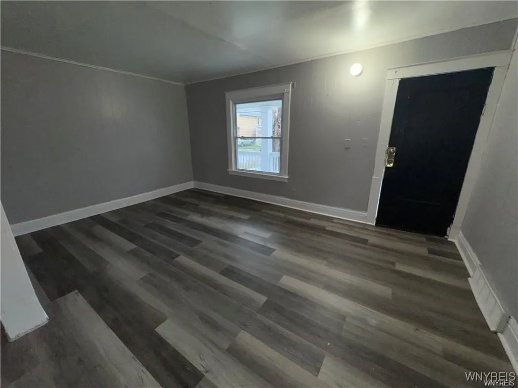 1825 Pierce Avenue 2, Niagara Falls, New York 1430, Niagara Falls, New York 14301, 6 Bedrooms Bedrooms, ,2 BathroomsBathrooms,Residential,For Sale,1825 Pierce Avenue 2, Niagara Falls, New York 1430,0,B1653363