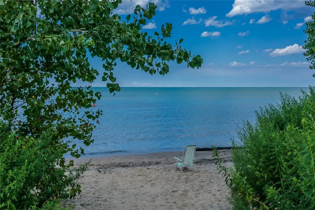 832 Washington Avenue, Irondequoit, New York 14617, Irondequoit, New York 14617, 2 Bedrooms Bedrooms, 5 Rooms Rooms,1 BathroomBathrooms,Residential,Closed,832 Washington Avenue, Irondequoit, New York 14617,0,R1652984