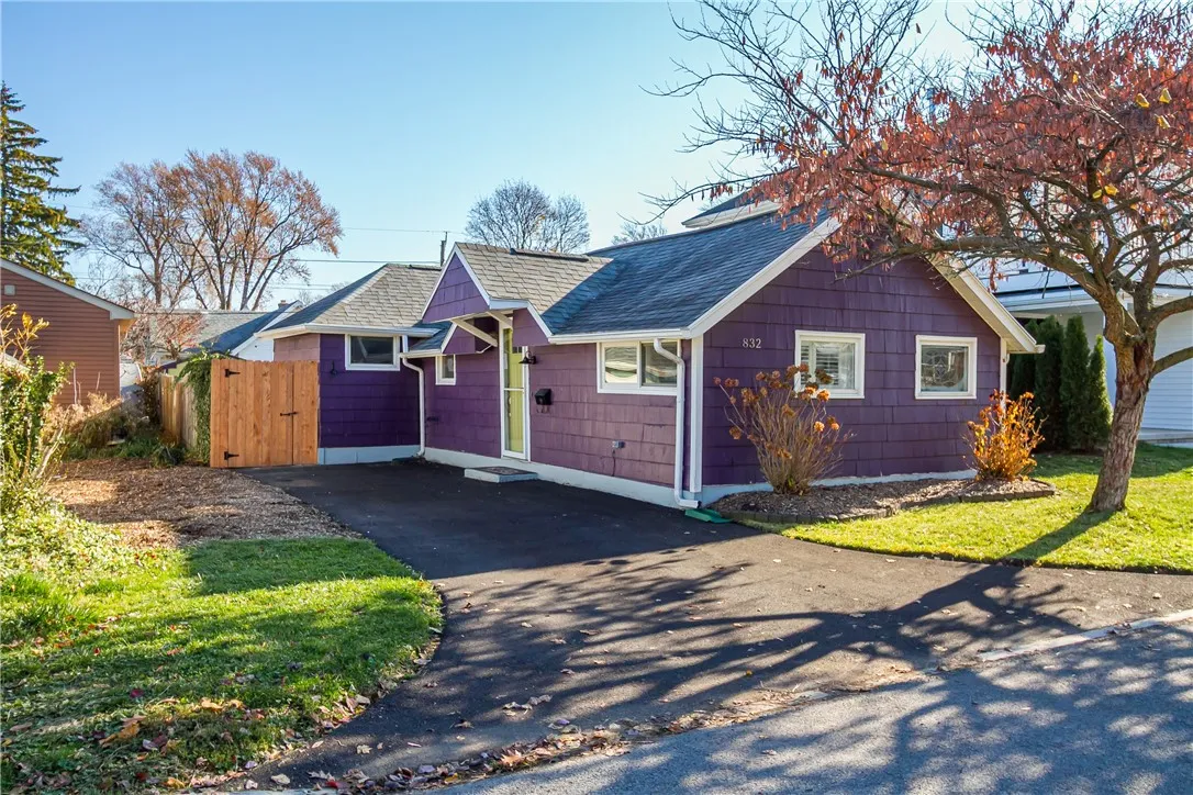 832 Washington Avenue, Irondequoit, New York 14617, Irondequoit, New York 14617, 2 Bedrooms Bedrooms, 5 Rooms Rooms,1 BathroomBathrooms,Residential,Closed,832 Washington Avenue, Irondequoit, New York 14617,0,R1652984