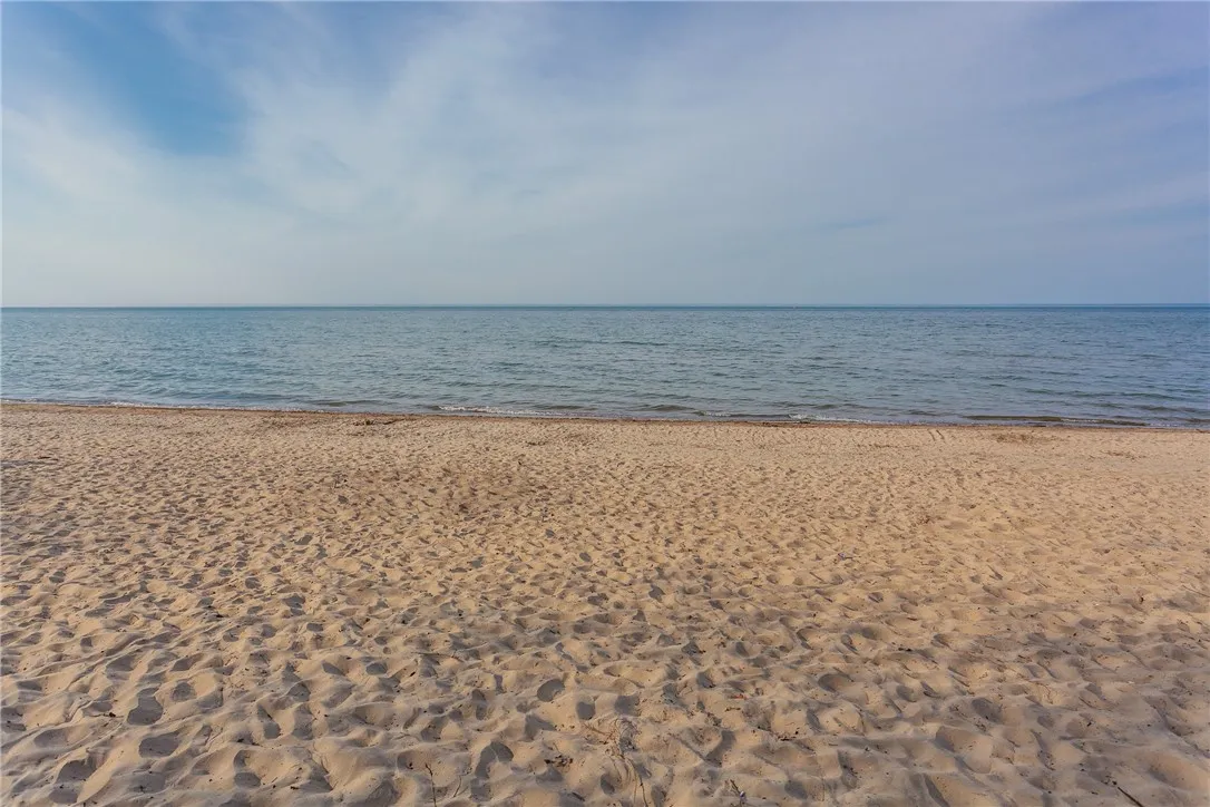 832 Washington Avenue, Irondequoit, New York 14617, Irondequoit, New York 14617, 2 Bedrooms Bedrooms, 5 Rooms Rooms,1 BathroomBathrooms,Residential,Closed,832 Washington Avenue, Irondequoit, New York 14617,0,R1652984