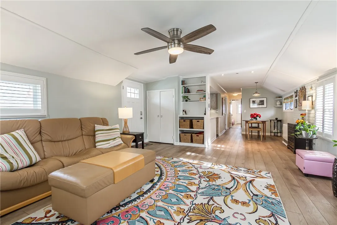 832 Washington Avenue, Irondequoit, New York 14617, Irondequoit, New York 14617, 2 Bedrooms Bedrooms, 5 Rooms Rooms,1 BathroomBathrooms,Residential,Closed,832 Washington Avenue, Irondequoit, New York 14617,0,R1652984