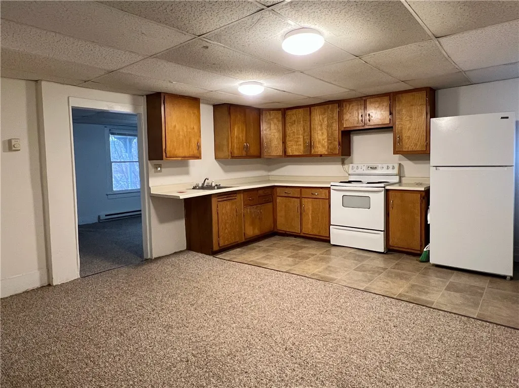101 Glen Drive 1, Oneonta, New York 13820, Oneonta, New York 13820, 2 Bedrooms Bedrooms, 5 Rooms Rooms,1 BathroomBathrooms,Residential Lease,Closed,101 Glen Drive 1, Oneonta, New York 13820,0,R1652290