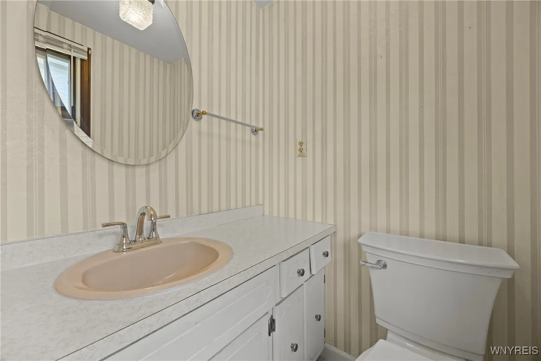 80 Capen Boulevard Basement, Amherst, New York 142, Amherst, New York 14226, 1 Bedroom Bedrooms, 3 Rooms Rooms,1 BathroomBathrooms,Residential Lease,Closed,80 Capen Boulevard Basement, Amherst, New York 142,0,B1653548