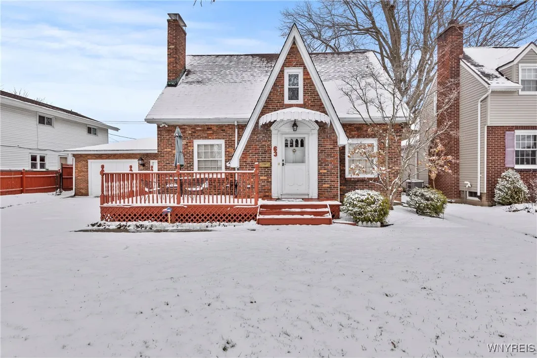 63 Newport Avenue, Buffalo, New York 14216, Buffalo, New York 14216, 3 Bedrooms Bedrooms, 10 Rooms Rooms,1 BathroomBathrooms,Residential,Closed,63 Newport Avenue, Buffalo, New York 14216,0,B1653221